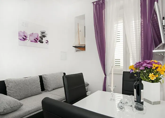 Apartments Mihaela