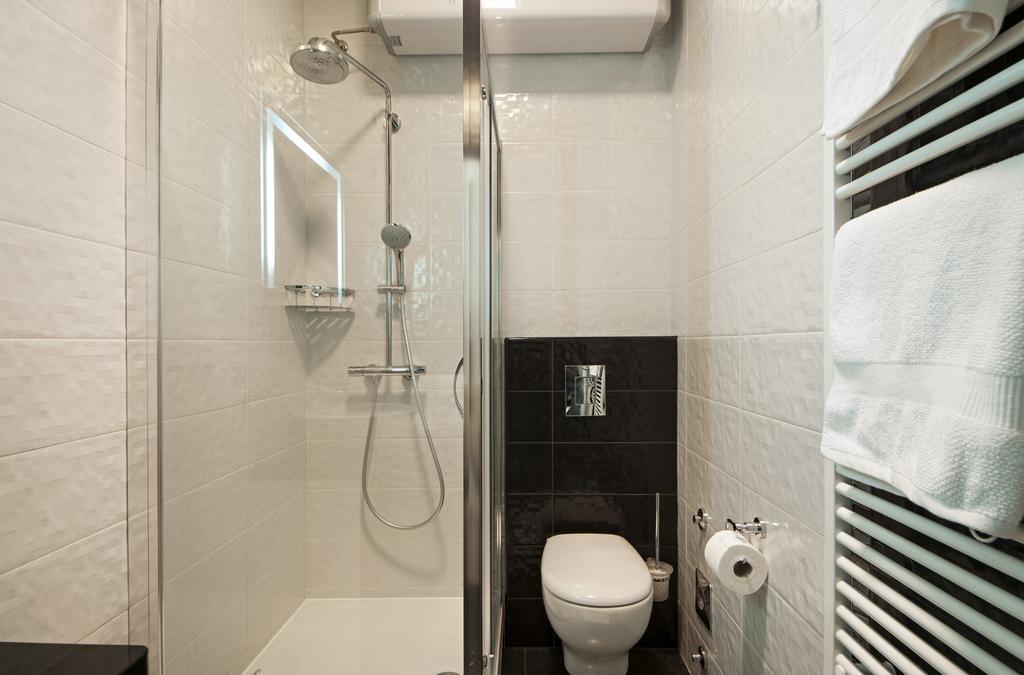 Mihaela Apartment