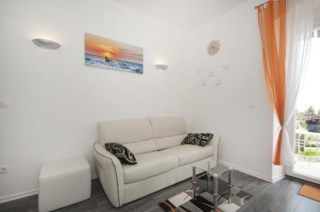 Apartment Mihaela Split