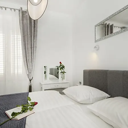 Apartments Mihaela Split Exterior foto