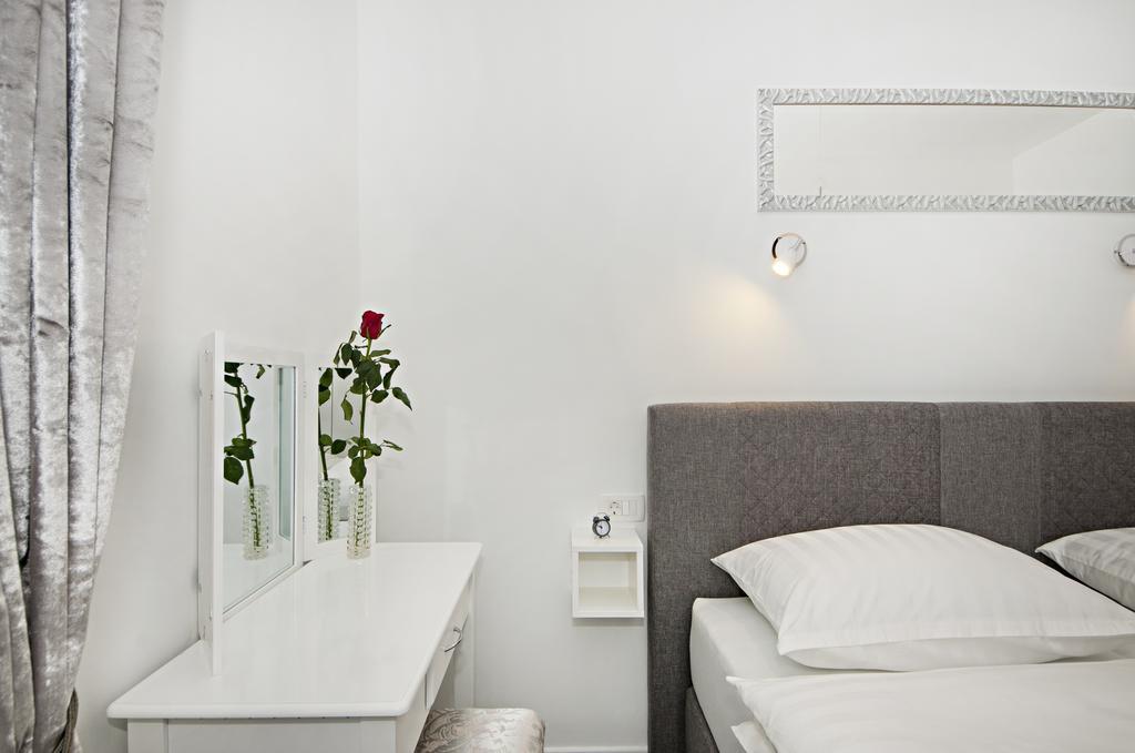 Mihaela Appartement *